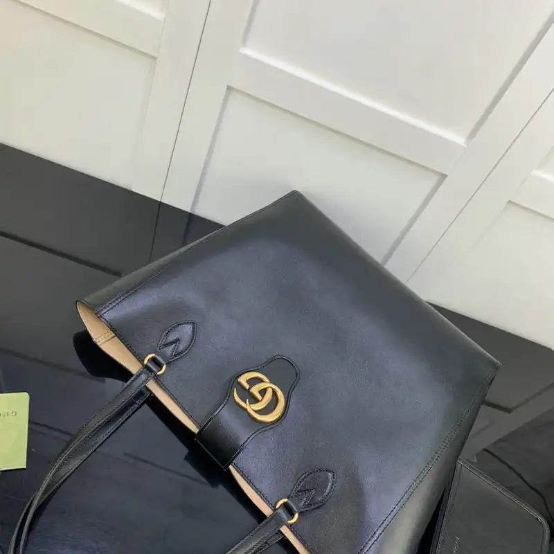 Gucci Bag 2204YA0012