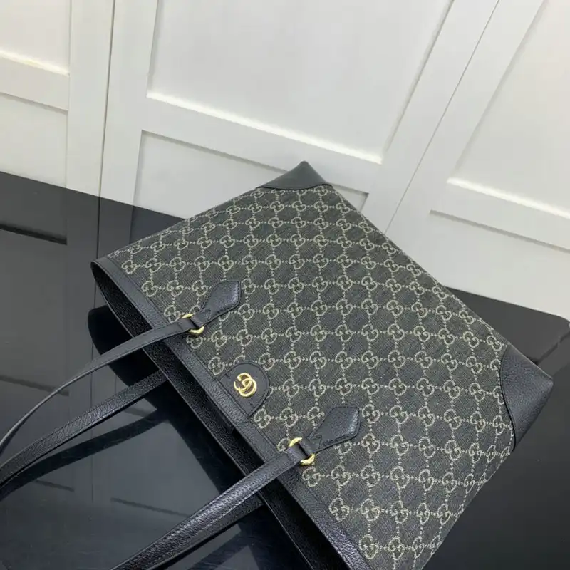 Gucci Bag 2204YA0014