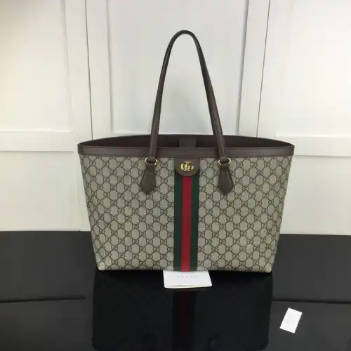 Gucci Bag 2204YA0016