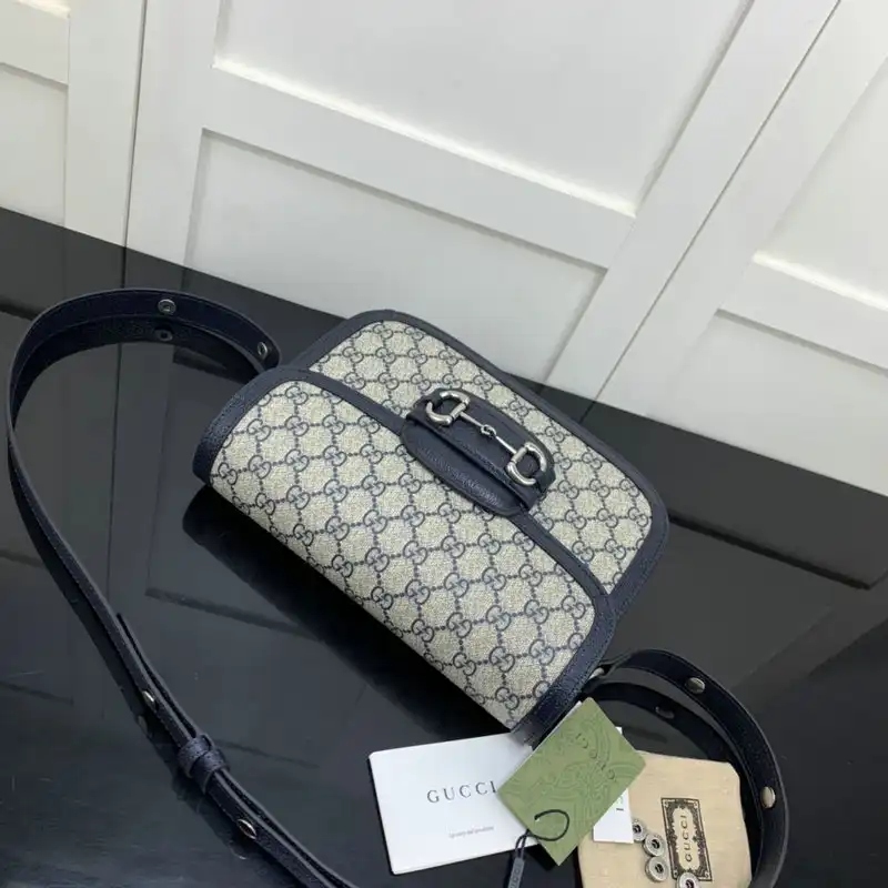 Cheap Gucci Bag 2204YA0018