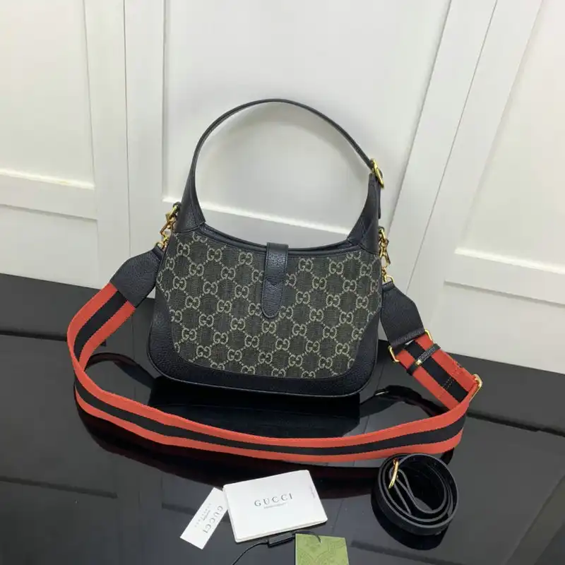 Gucci Bag 2204YA0021