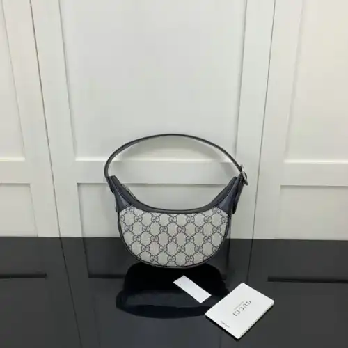 Gucci Bag 2204YA0023