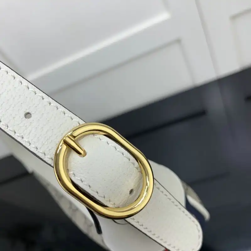 Cheap Gucci Bag 2204YA0025