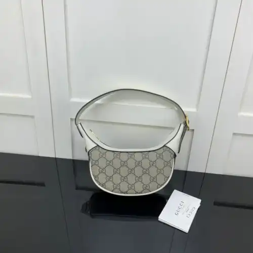 Gucci Bag 2204YA0025