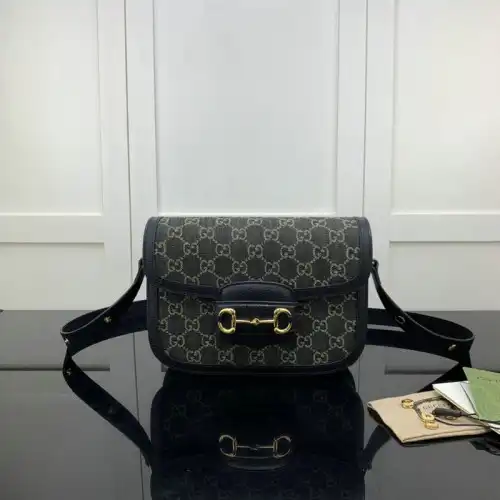 REP Gucci Bag 2204YA0029