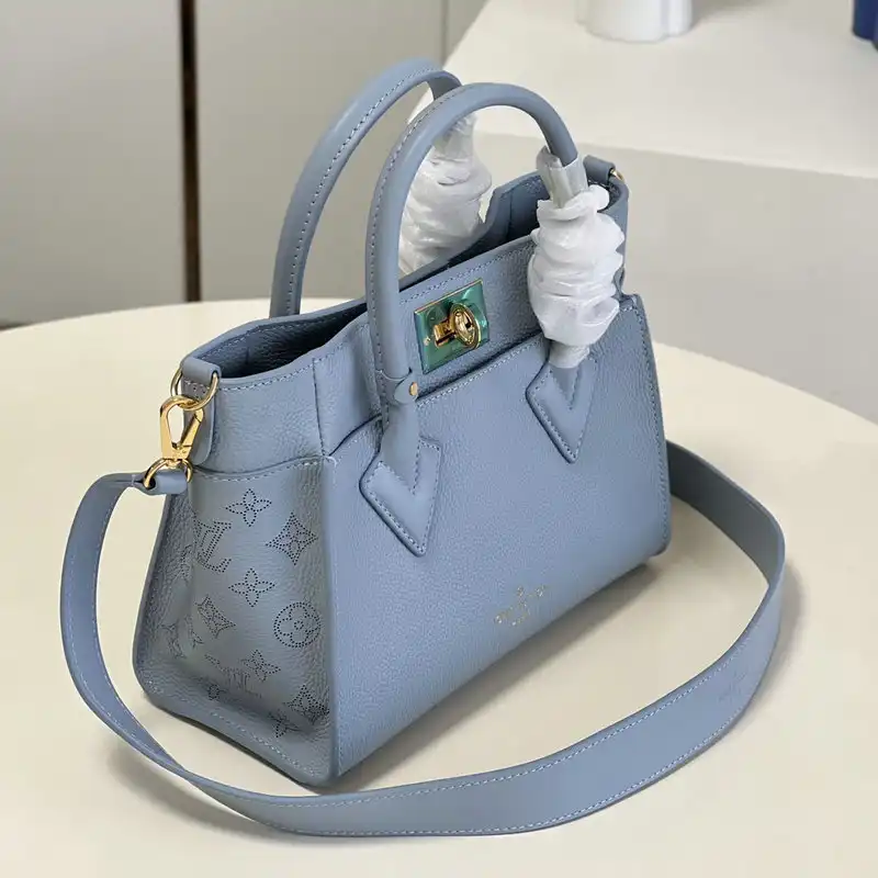 LV Bag 2204YA0034