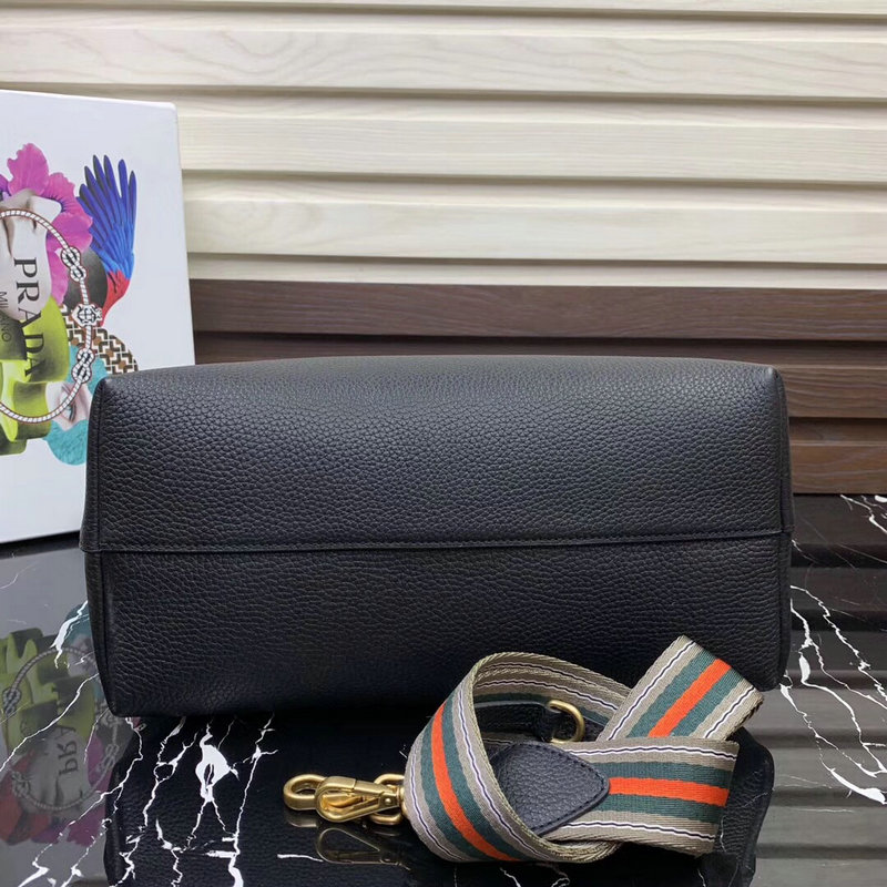 FASH Prada Bag 2204YA0043