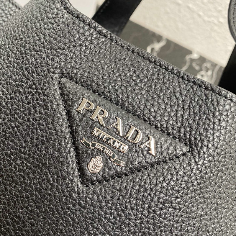 FASH Prada Bag 2204YA0050