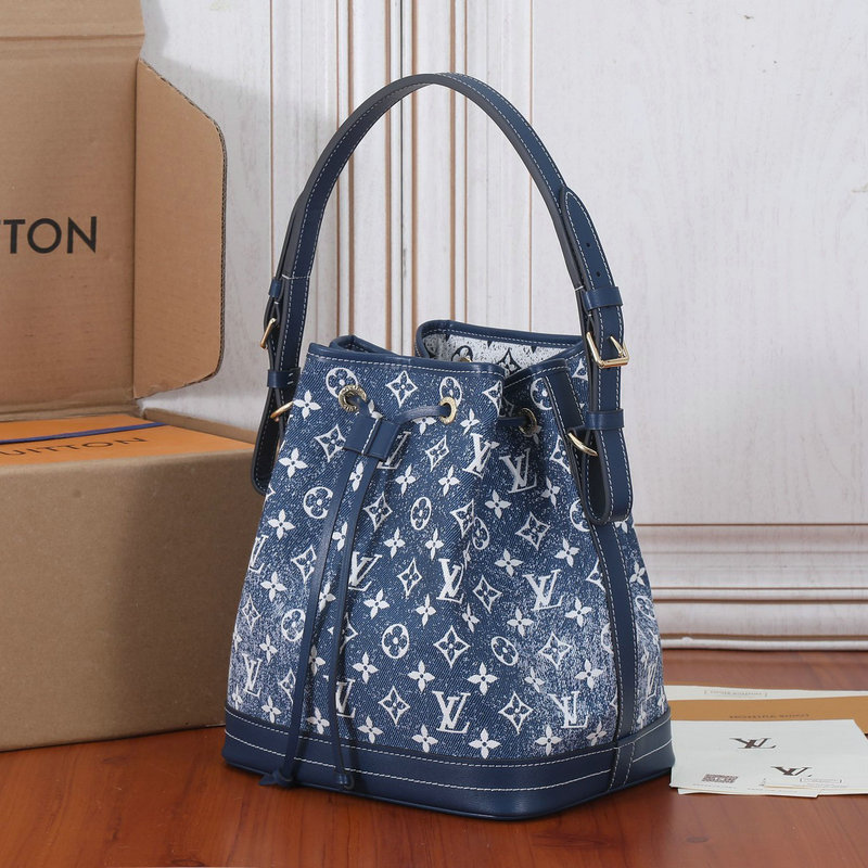 FASH LOUIS VUITTON Bag 2204YA0055