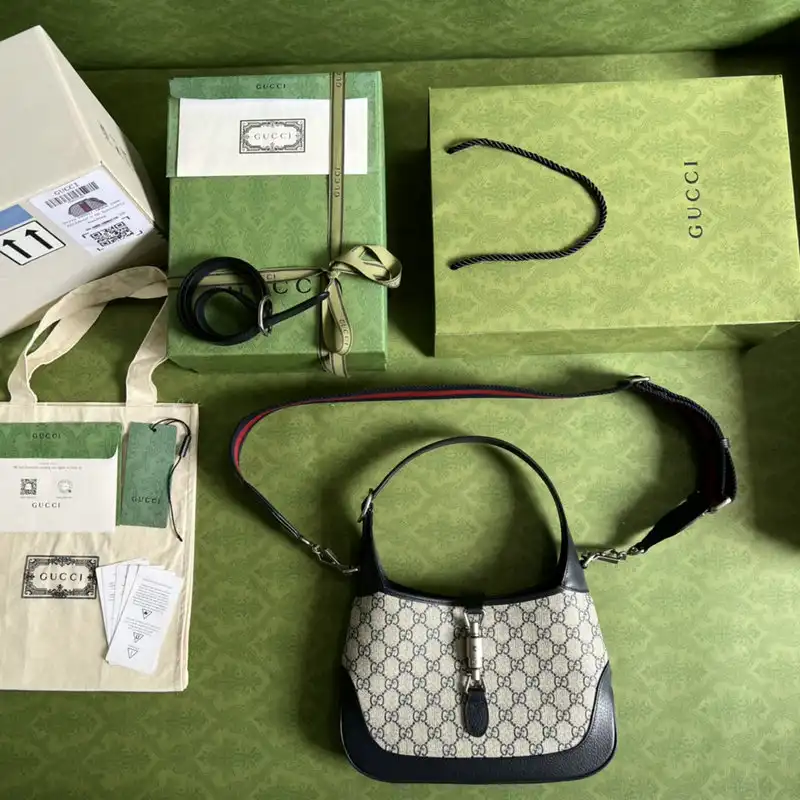 Gucci Bag 2204YA0060