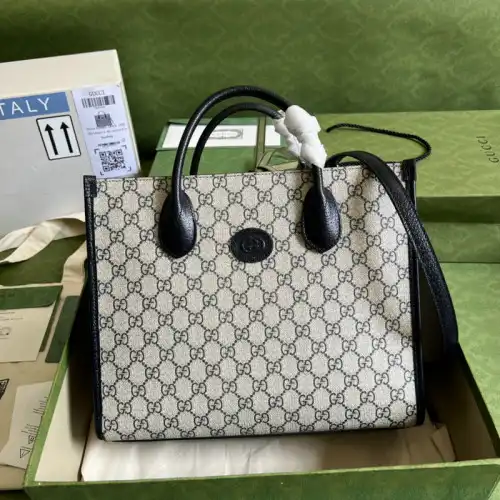 Gucci Bag 2204YA0062