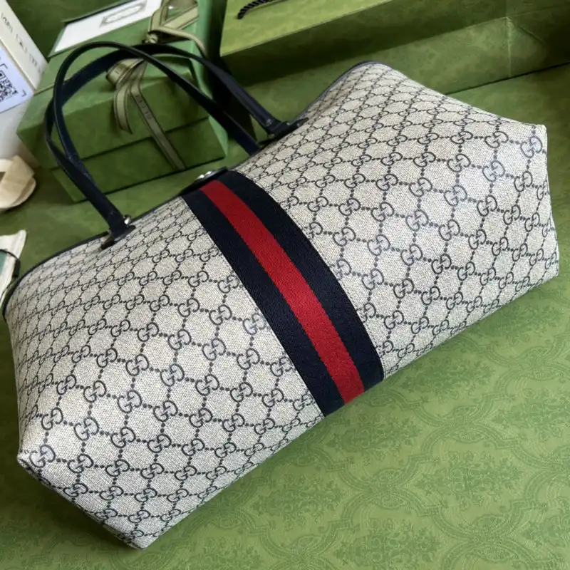 Gucci Bag 2204YA0063