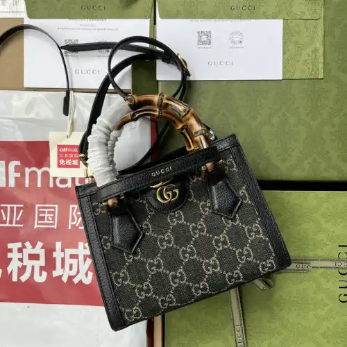 Gucci Bag 2204YA0068