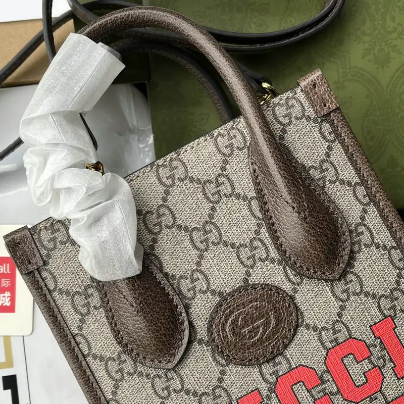 Cheap Gucci Bag 2204YA0072