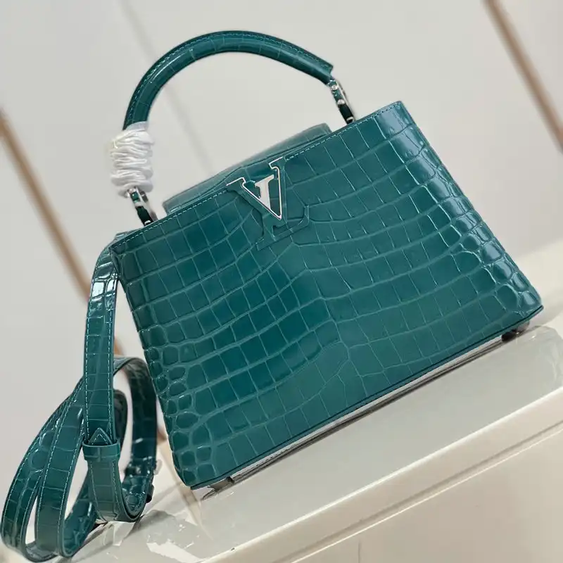 Fashionrepsfam ru LV Bag 2204YA0083