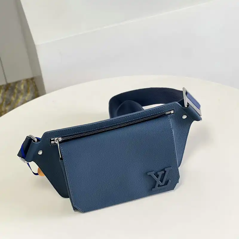 LV Bag 2204YA0100