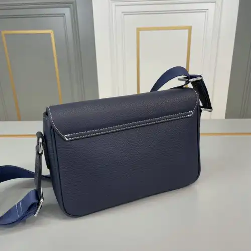 Hermès Bag 2204YZ0038