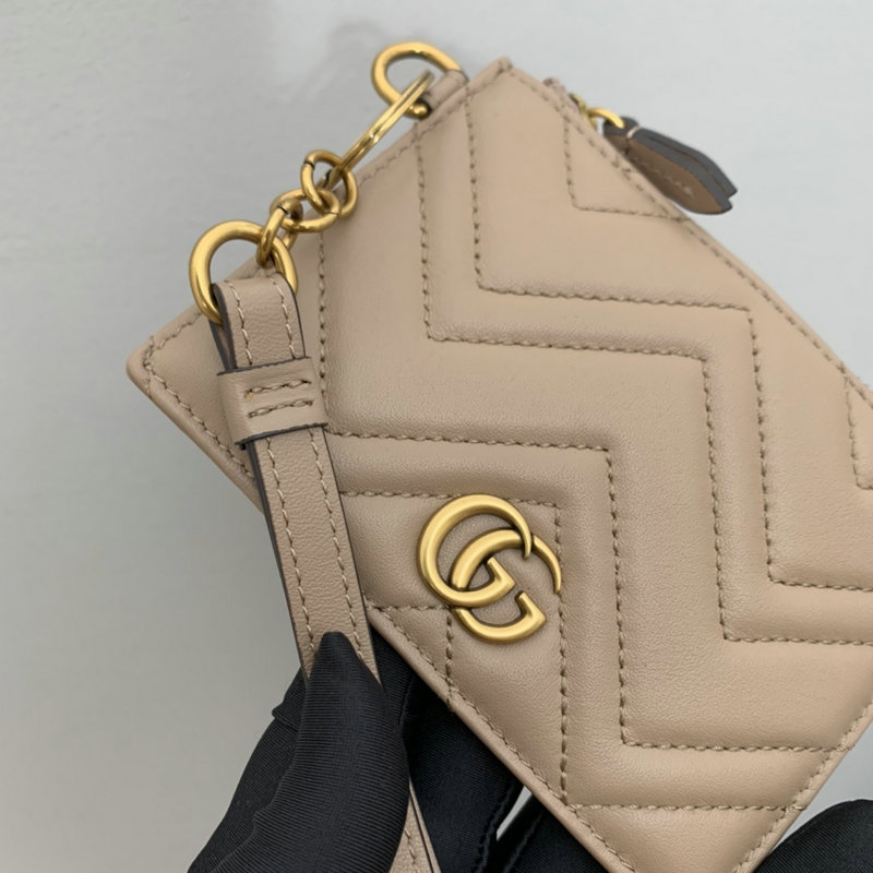 FASH Gucci Bag 2205DJ0001