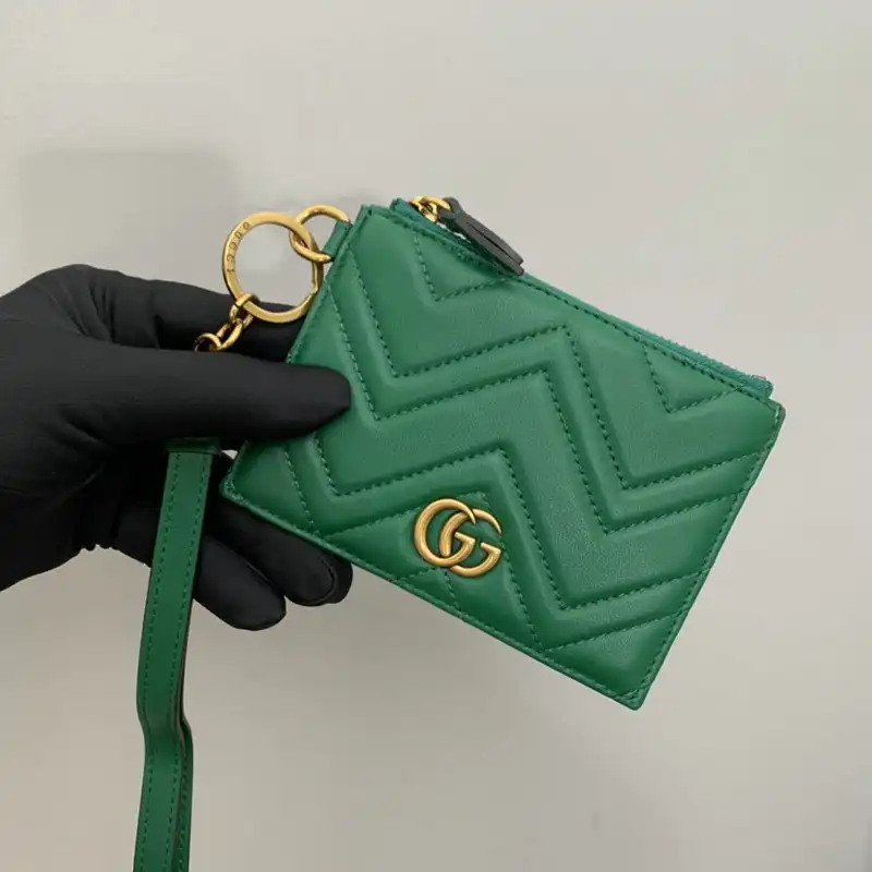 Cheap Gucci Bag 2205DJ0004