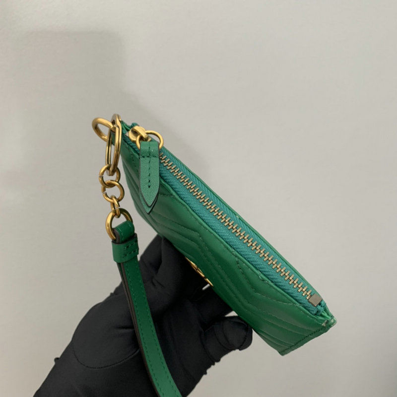 FASH Gucci Bag 2205DJ0004