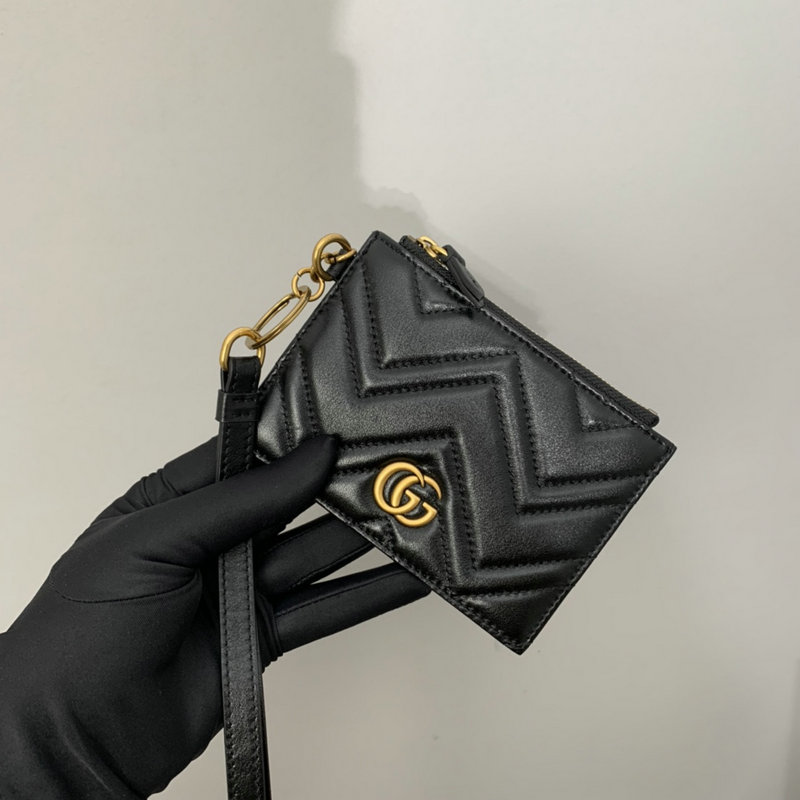 FASH Gucci Bag 2205DJ0005