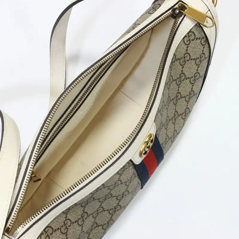 Gucci Bag 2205DJ0010