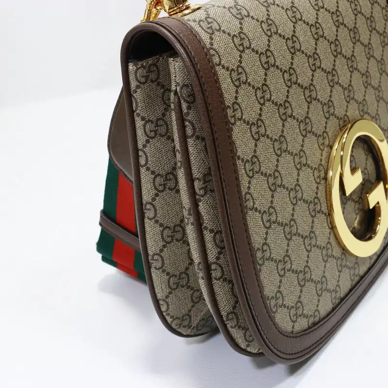 Gucci Bag 2205DJ0011