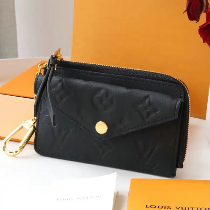 LV Bag 2205DJ0038