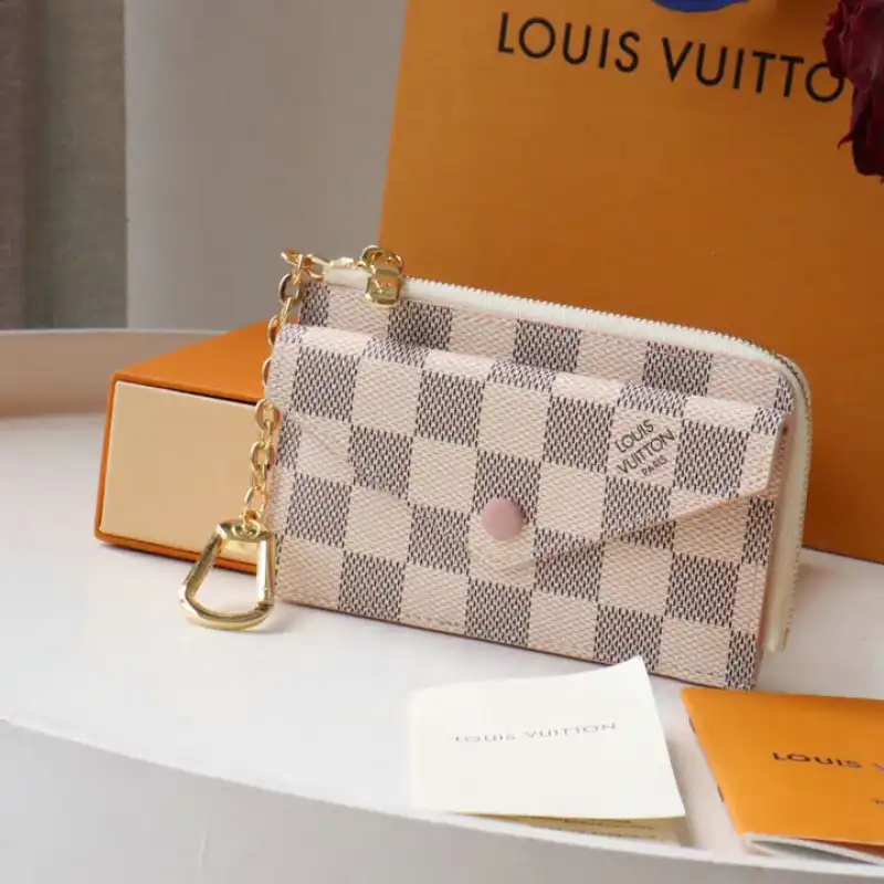 LV Bag 2205DJ0041