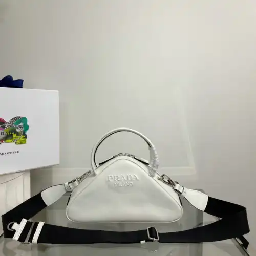 Prada Bag 2205DJ0056