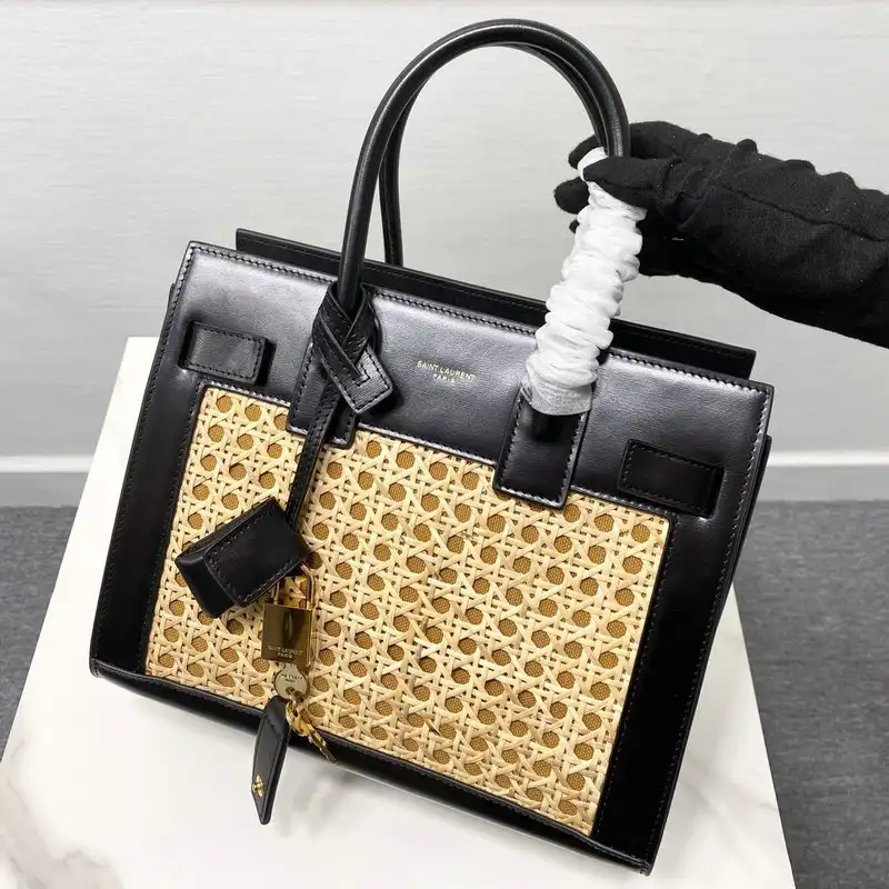 YSL Bag 2205HS0001