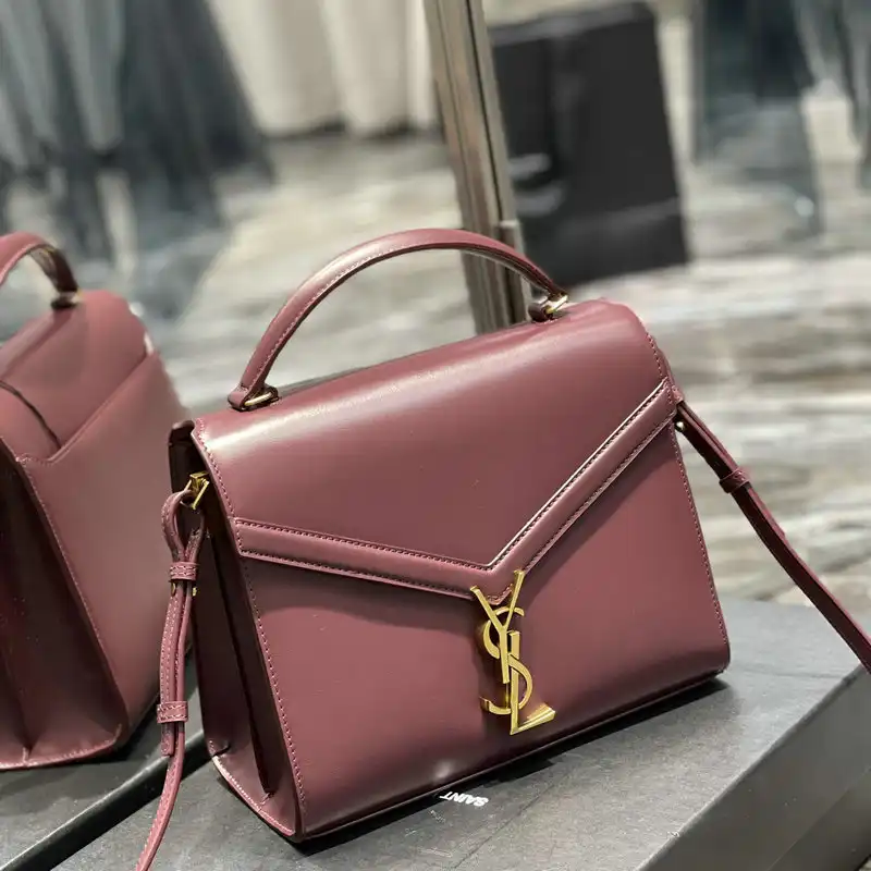 YSL Bag 2205HS0010