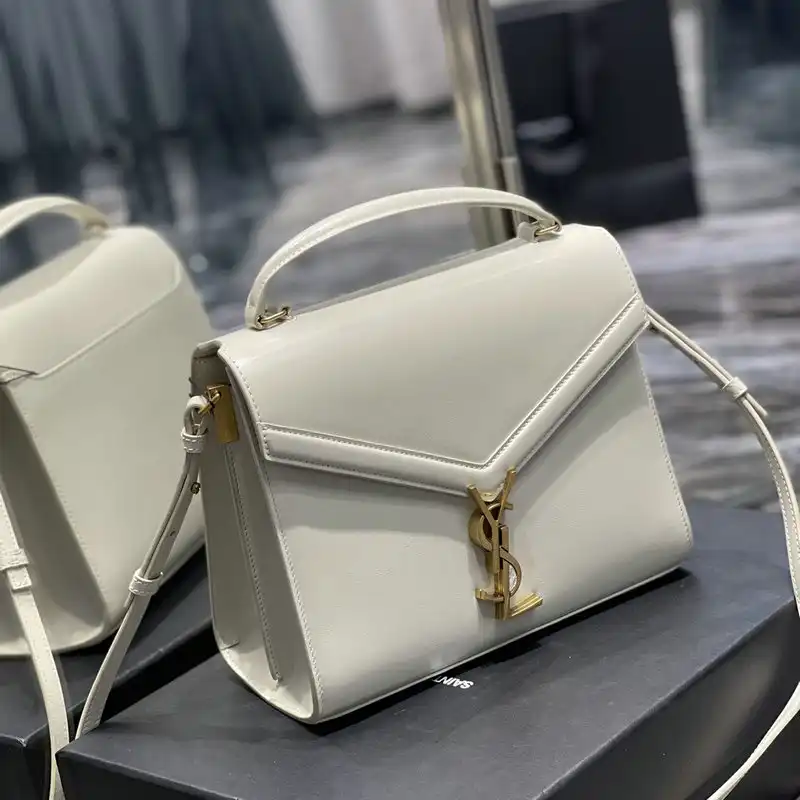 YSL Bag 2205HS0011