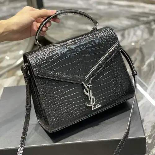 YSL Bag 2205HS0014