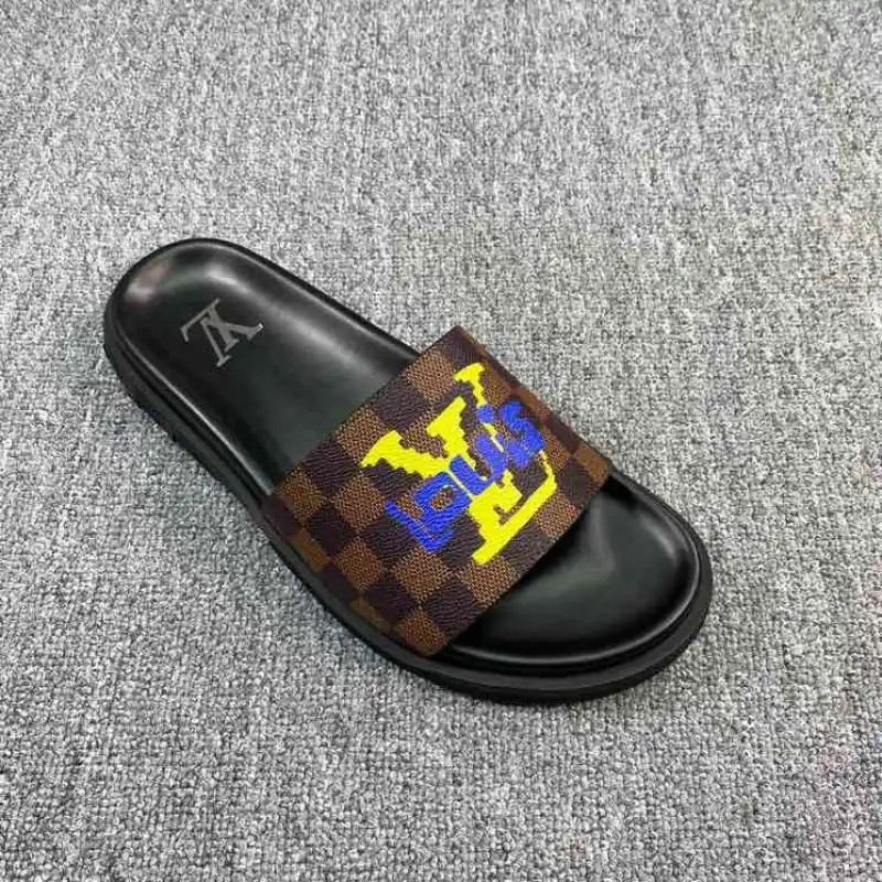 LV Shoes 2205PZ0015