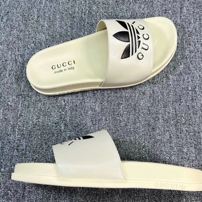 Gucci Shoes 2205PZ0026