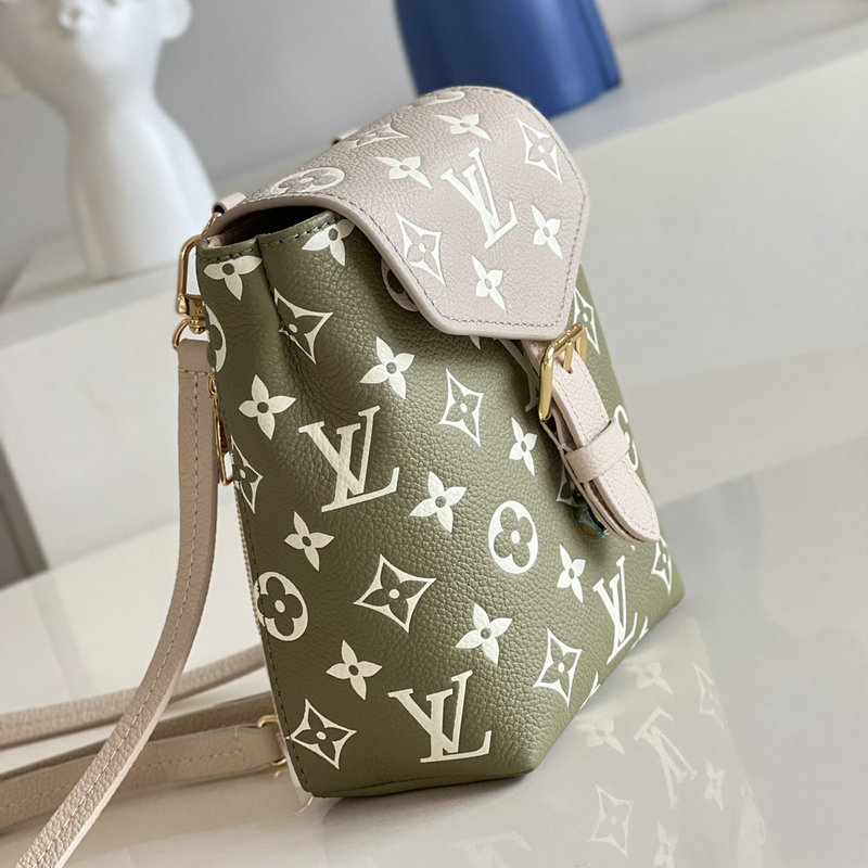 FASH Gucci Bag 2205YA0014