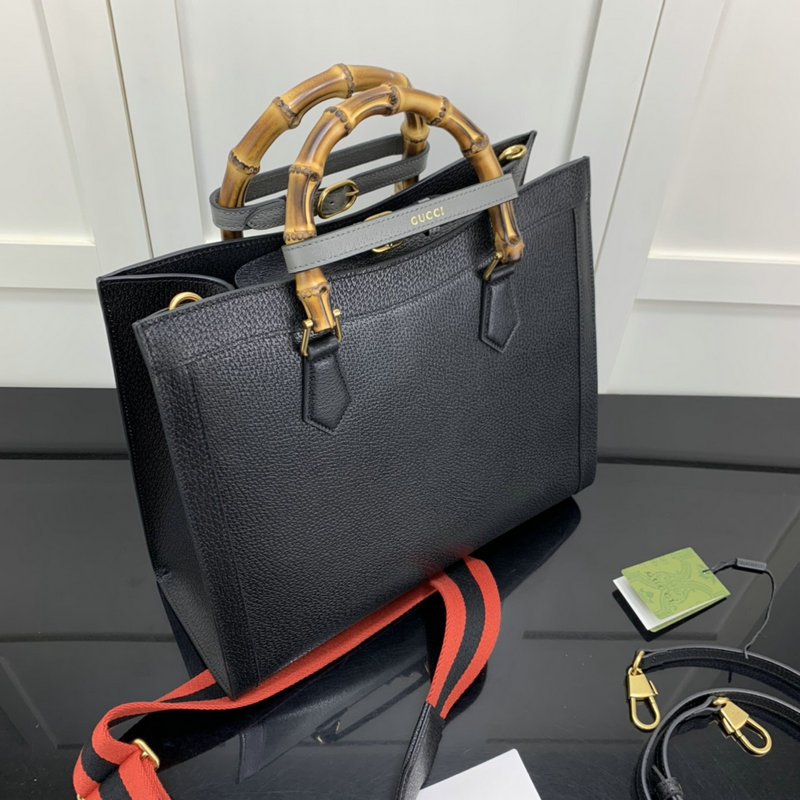 FASH Gucci Bag 2205YA0016