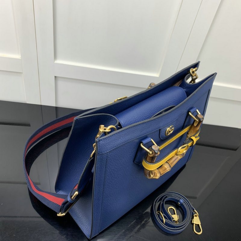 FASH Gucci Bag 2205YA0018