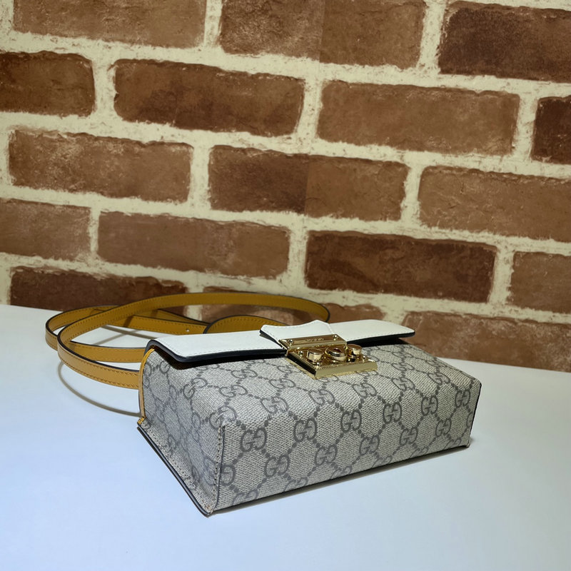 Faux Gucci Bag 2205YA0019