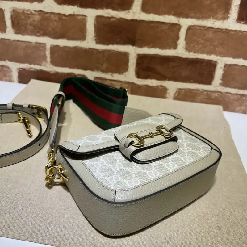 Gucci Bag 2205YA0024