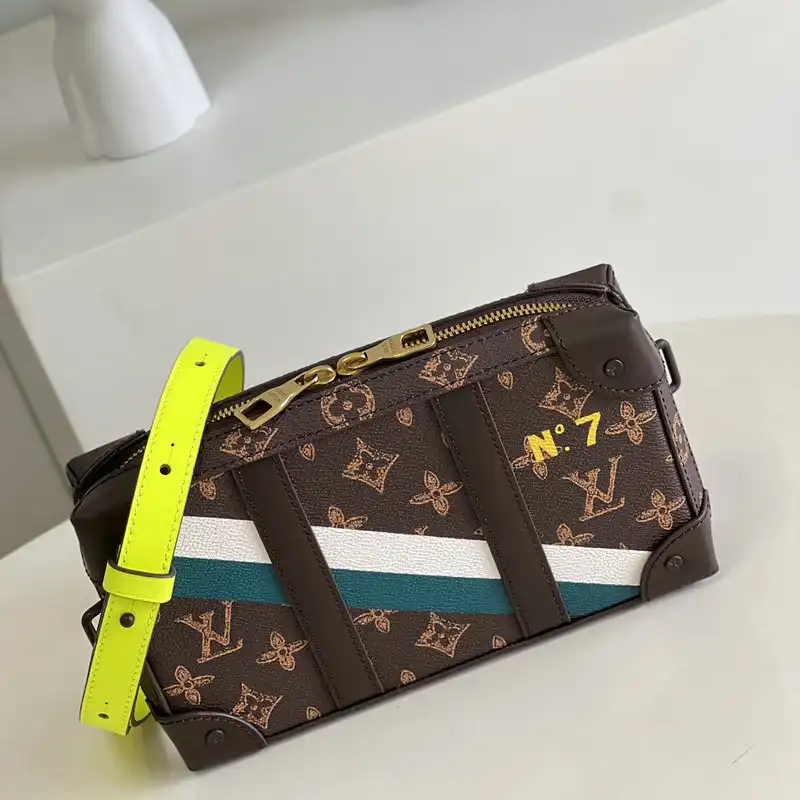 Cheap Gucci Bag 2205YA0025