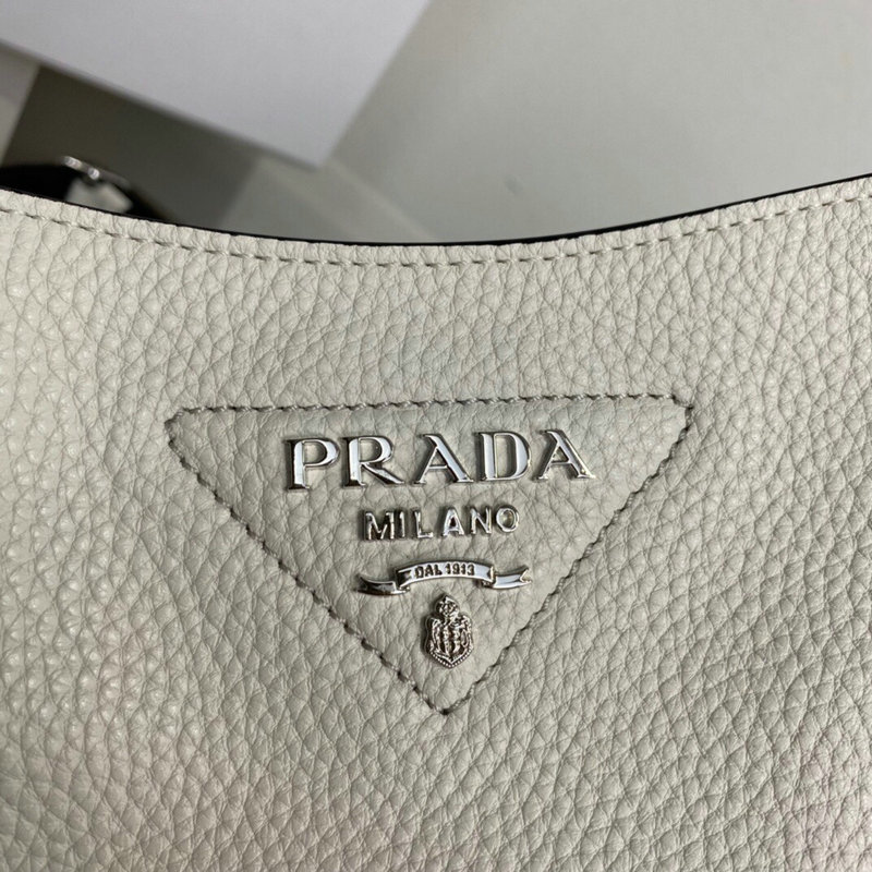 FASH Prada Bag 2205YA0046