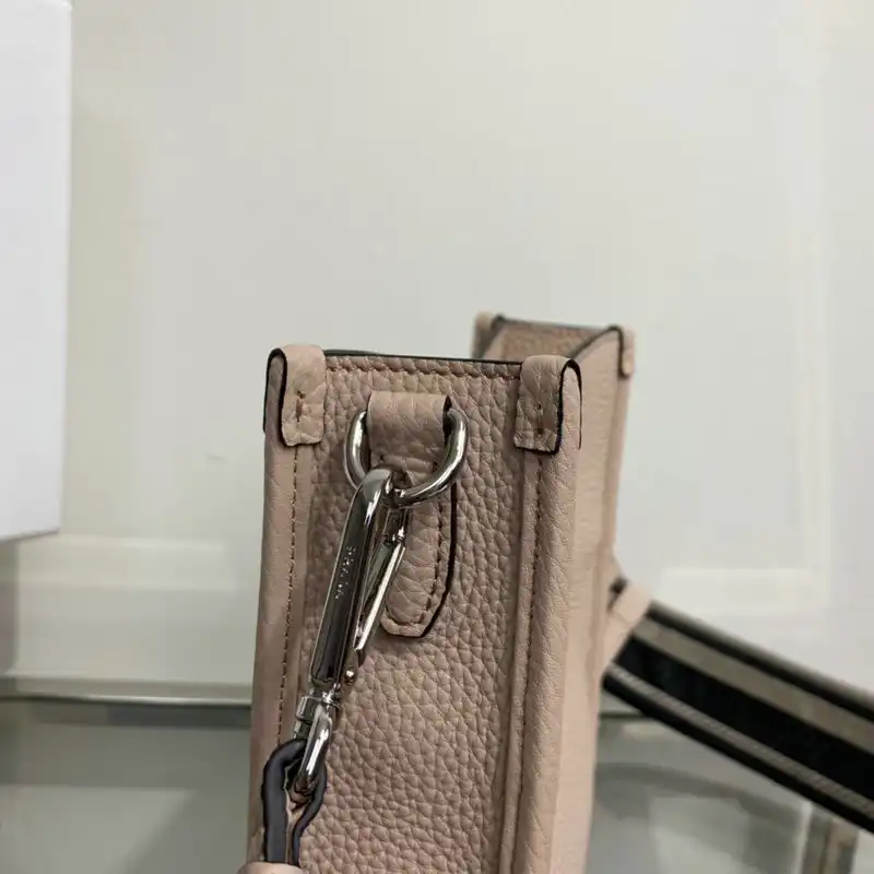 Fashionrep Prada Bag 2205YA0048