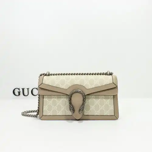 Gucci Bag 2206DJ0006