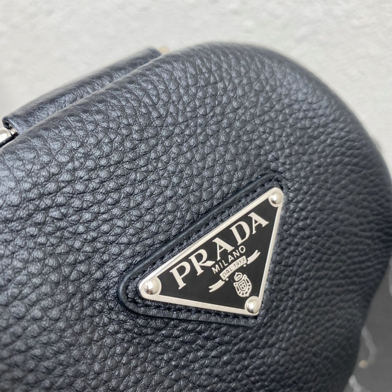 FASH Prada Bag 2206DJ0011