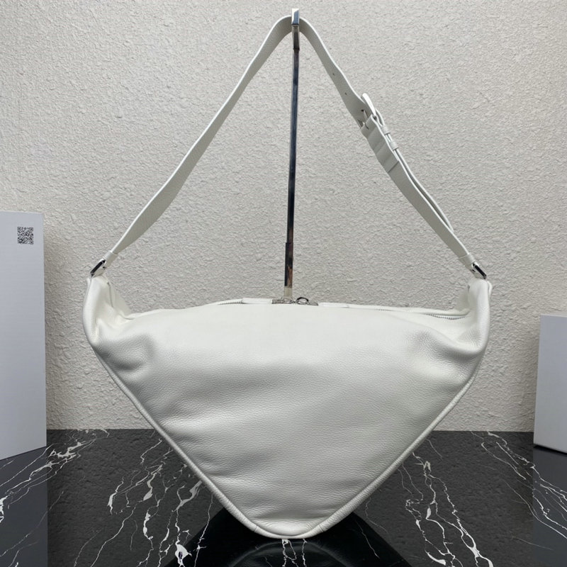 FASH Prada Bag 2206DJ0013