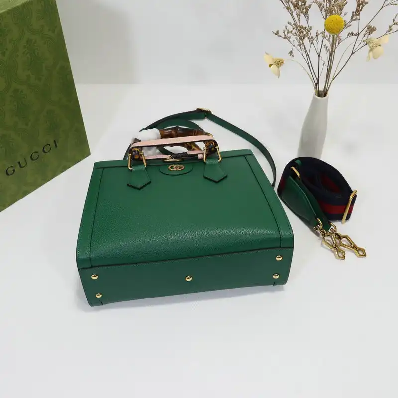 Gucci Bag 2206DJ0031