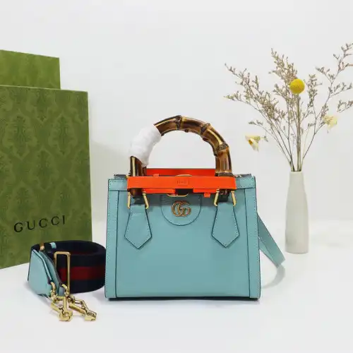 Gucci Bag 2206DJ0034