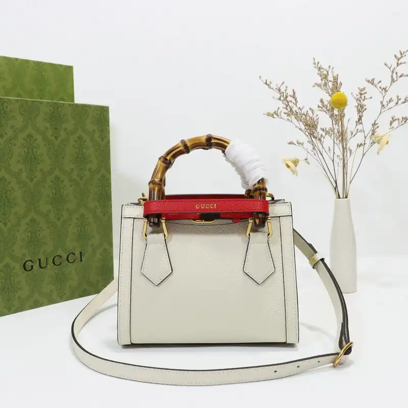 Gucci Bag 2206DJ0036